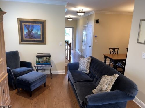 114 Surrey Ct, Nutley NJ  07110-3917 exterior