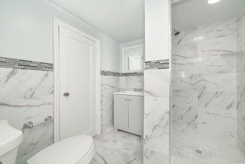 135 Allen St, Hempstead NY  11550-7319 exterior