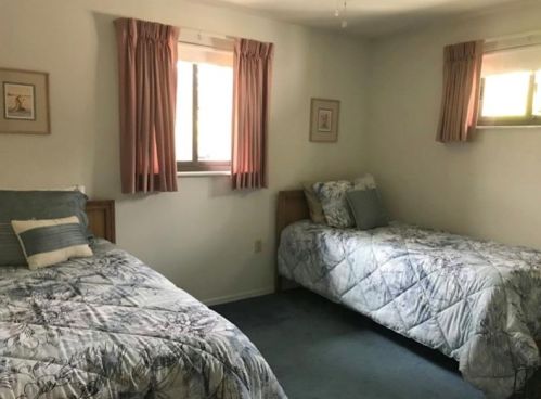 5911 Heberton Dr, Verona PA  15147-3324 exterior