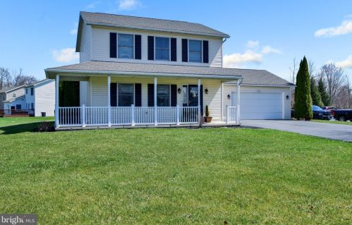 13476 Mockingbird Ln, Orrstown, PA 17244-9681