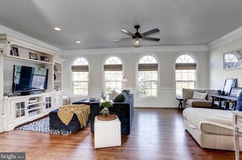 15694 Avocet Loop, Woodbridge, VA 22191-5505