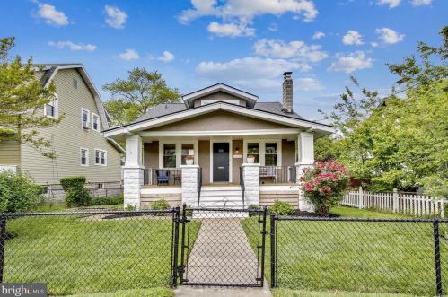 3608 24th St, Washington, DC 20018-2959