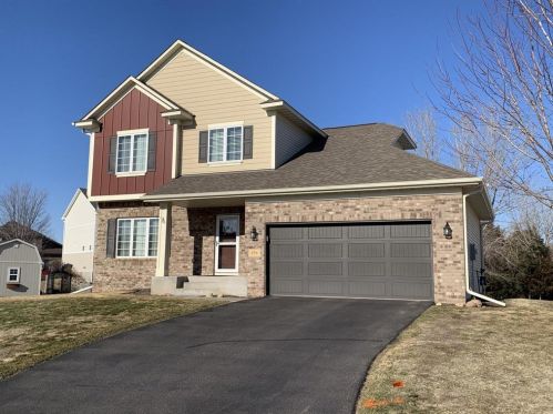 456 Canyon Blvd, Hudson, WI 54016-7729