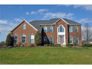 33424 Streamview Dr, Avon, OH 44011-3504