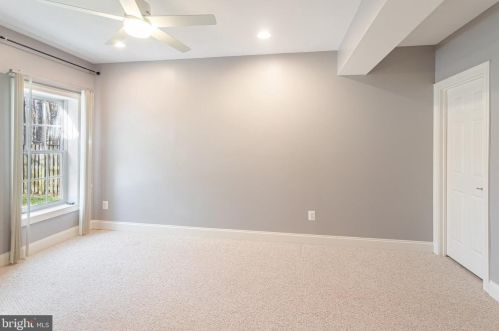 13101 Taverner Loop, Woodbridge VA  22192-5333 exterior