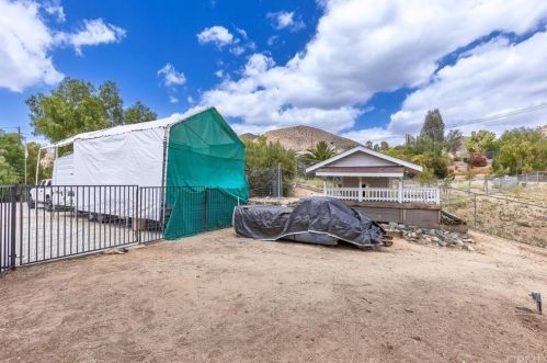 22531 Lost Rd, Wildomar CA 92595-8392 exterior