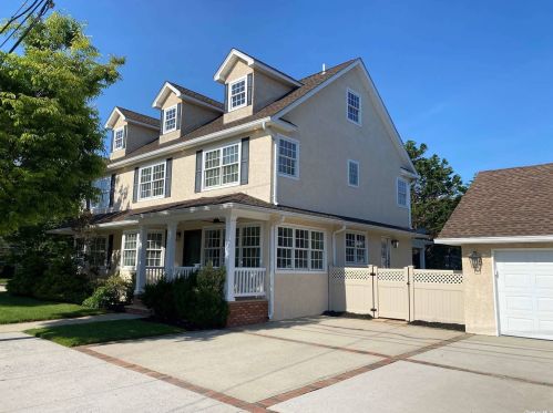 100 Lynbrook Ave, Pt Lookout, NY 11569-3020