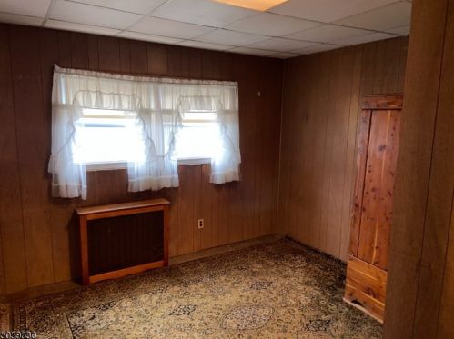 24 Hartley Pl, Bayonne NJ  07002-1210 exterior