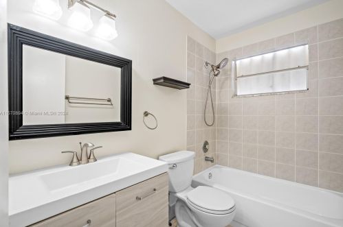 11728 12th St, Hollywood FL  33026-3841 exterior