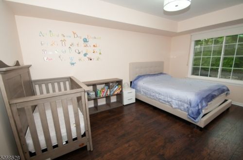 15 Encampment Dr, Bedminster NJ  07921-1835 exterior