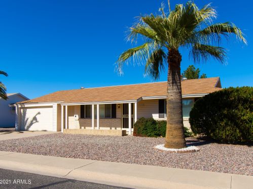 10810 Cumberland Dr, Sun City, AZ 85351-4337