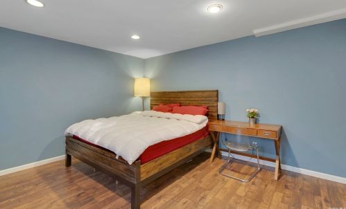 1147 Bellmore Rd, North Bellmore NY  11710-3701 exterior