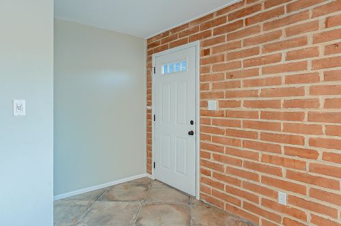 5616 Lee St, Tucson AZ  85712-4208 exterior