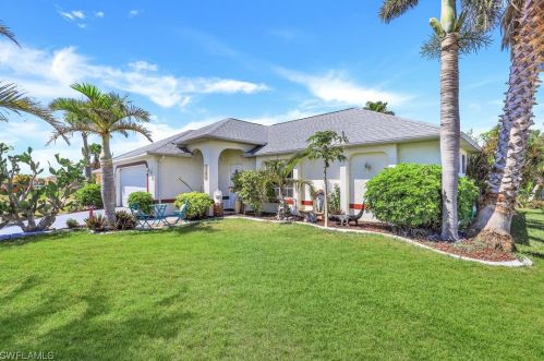 1101 14th Ter, Cape Coral, FL 33909-1499