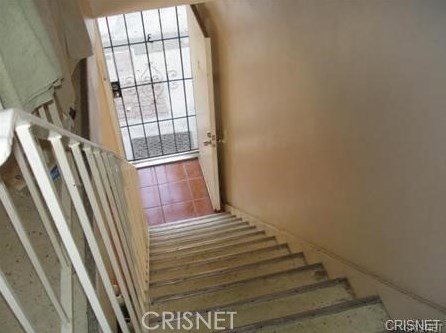 14642 Calvert St, Van Nuys CA 91316-1216 exterior