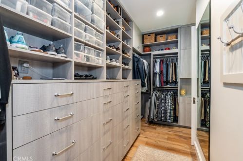 5461 Las Lomas St, Long Beach CA  90815-4138 exterior