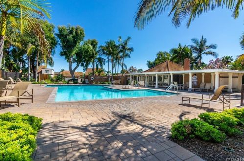 406 Massachusetts Ln, Placentia CA  92870-5017 exterior