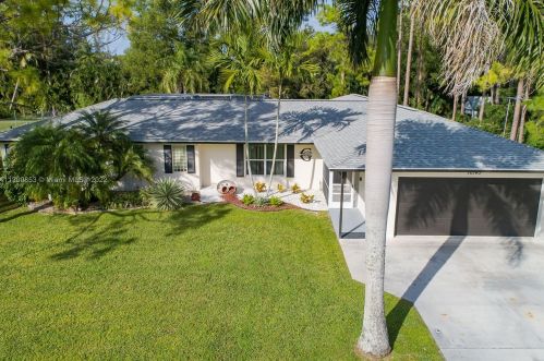 16745 Wiltshire Dr, Town Of Loxahatchee Groves FL  33470-4060 exterior