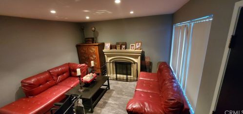 2020 23rd St, Long Beach, CA 90810-3208