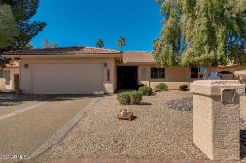 26034 Eastlake Dr, Chandler, AZ 85248-6892