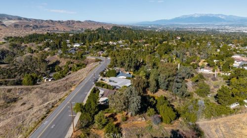 856 Sunset Dr, Redlands CA  92373-6938 exterior