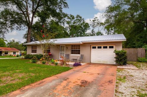 960 Liskeard Ave, Orange City FL  32763-5741 exterior