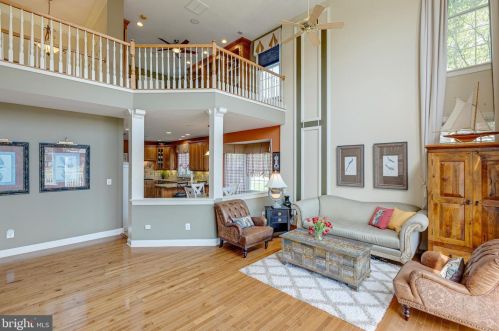 15089 Troon Ct, Haymarket VA  20169-3130 exterior