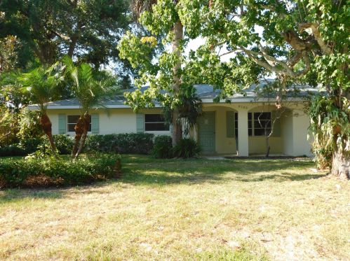 8706 Citrus Park Blvd, Fort Pierce, FL 34951-1013
