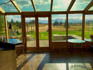 62105 Torkelson Rd, Bend, OR 97701-9361