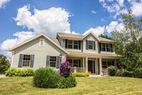 321 Kames Ct, Slinger, WI 53086-9449