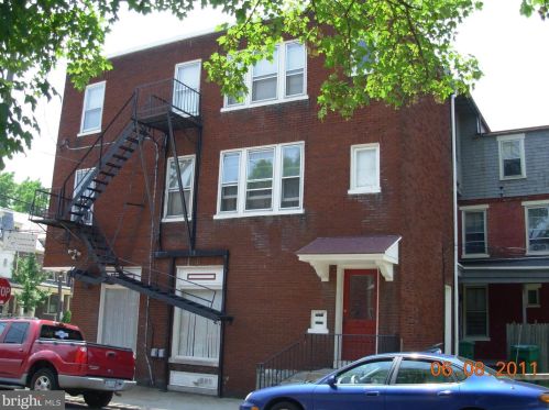 406 Pine St, Lancaster, PA 17603-3312