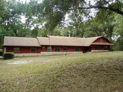 2110 Dale Cir, Deland, FL 32720-8602