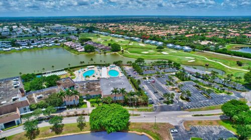 357 Brittany H, Delray Beach FL  33446-1124 exterior