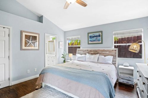 1818 Blackhawk Ave, Oceanside CA  92056-2908 exterior