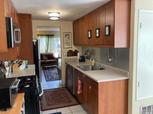 612 Simpson St, Santa Rosa CA  95401-5321 exterior