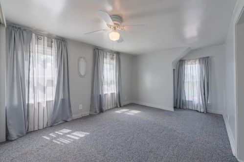 1008 Frank Ave, Jeannette PA  15644-1534 exterior