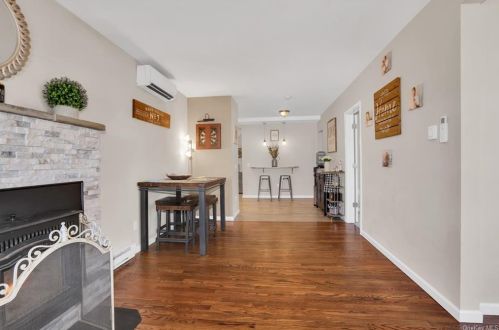 240 Overland Rd, Mahopac NY  10541-1121 exterior