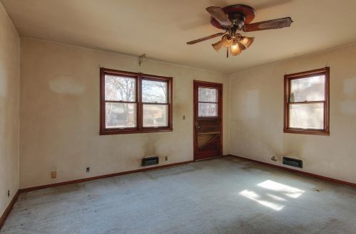 10508 Ibis St, Minneapolis, MN 55433-4233