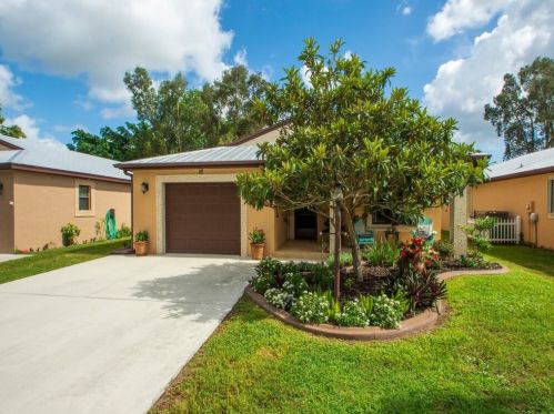 16 Mediterranean Blvd, Fort Pierce, FL 34952-8556