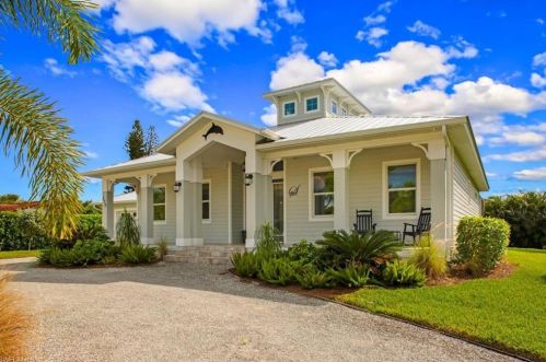 176 4th St, Bonita Springs, FL 34134-7366