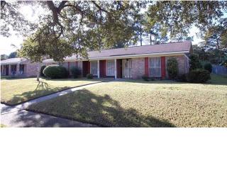 4204 Spring Valley Dr, Mobile AL  36693-4358 exterior