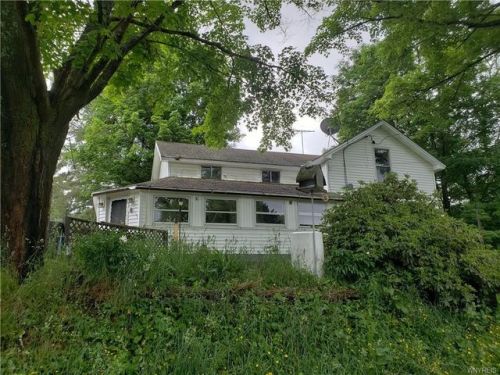 13239 Miller Ave, Chaffee, NY 14030-9754