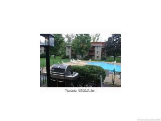 20 Prospect St, Manchester CT  06040-5858 exterior