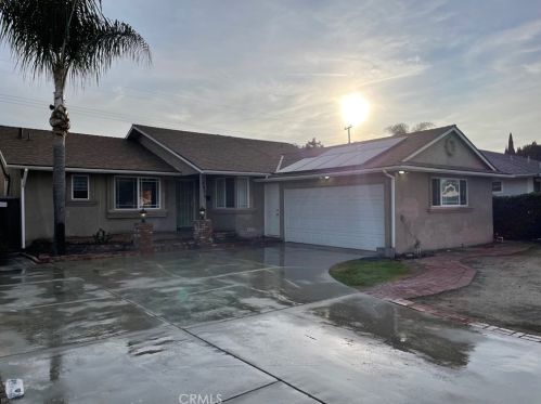 8458 Peony Cir, Buena Park, CA 90620-2118