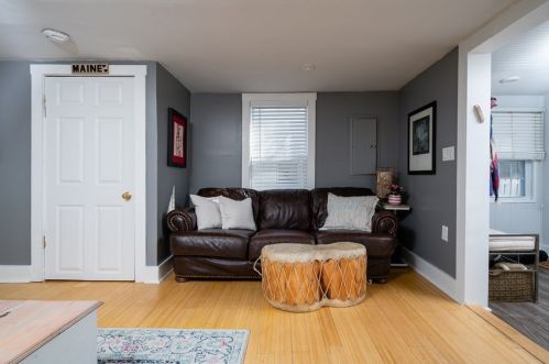 20 Maxim Pl, Quincy MA exterior