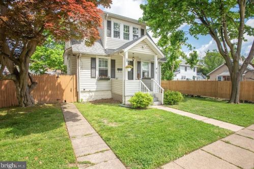 11 Valley Rd, Wilmington, DE 19804-1351