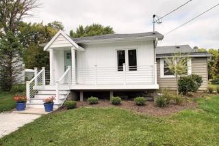 142 Fontana Ave, Fontana, WI 53125-1234