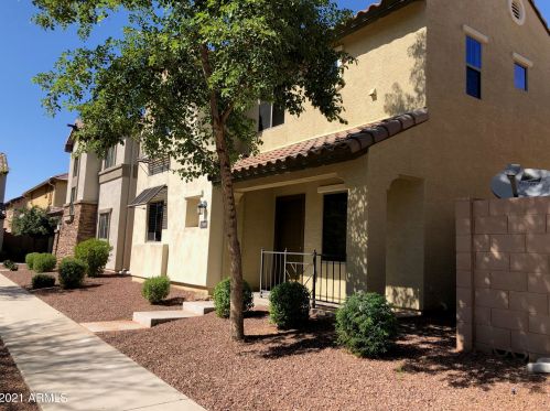 2583 Penrose Dr, Gilbert, AZ 85295-2381
