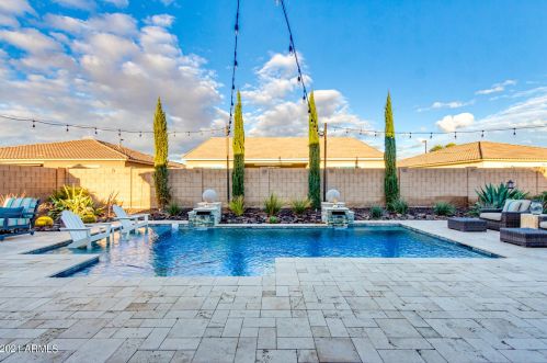 5029 Tatum Ln, Gilbert AZ  85298-0356 exterior