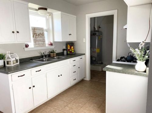 316 Gardenia Ct, Burleson TX  76028-5305 exterior